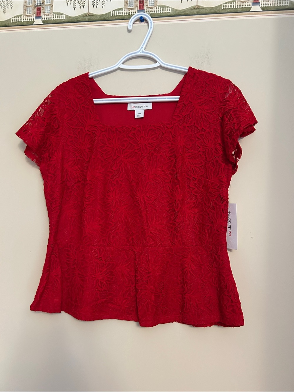 Liz Claiborne Red Lace Short Sleeve Peplum Top flared bottom cap sleeve size PM
